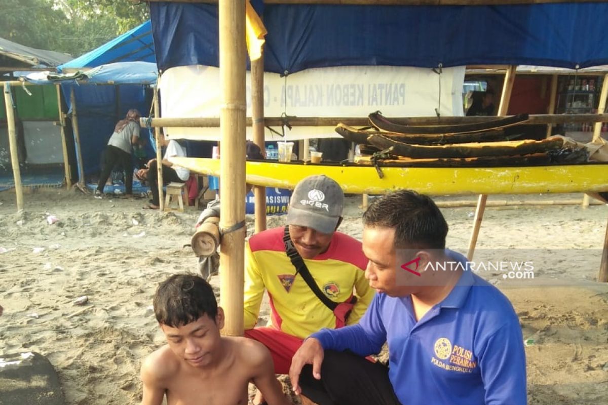 17 wisatawan tenggelam di Laut Selatan Sukabumi berhasil diselamatkan