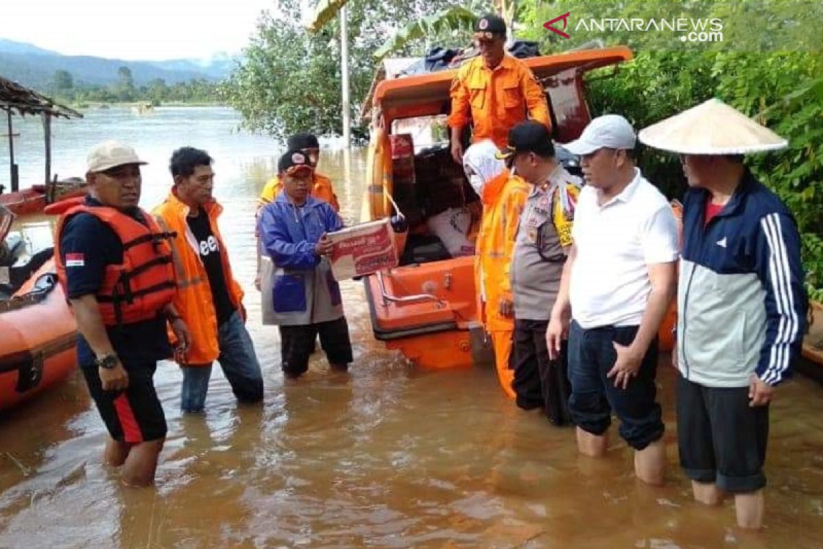 BNPB-RI kucurkan bantuan Rp500 juta di Konawe Utara