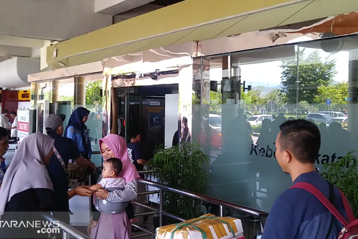 Arus balik, 17.197 pemudik berangkat dari Bandara Minangkabau