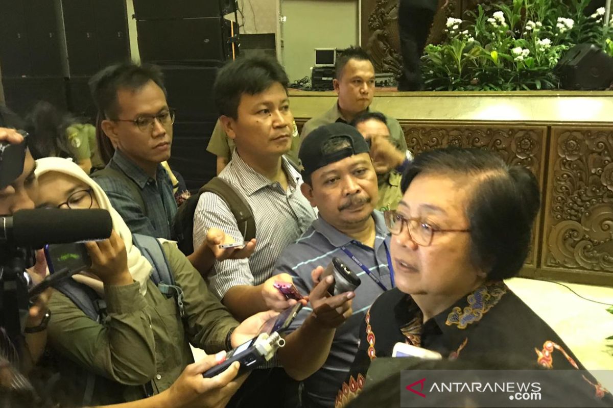 Menteri LHK minta Permendag direvisi cegah sampah impor ilegal