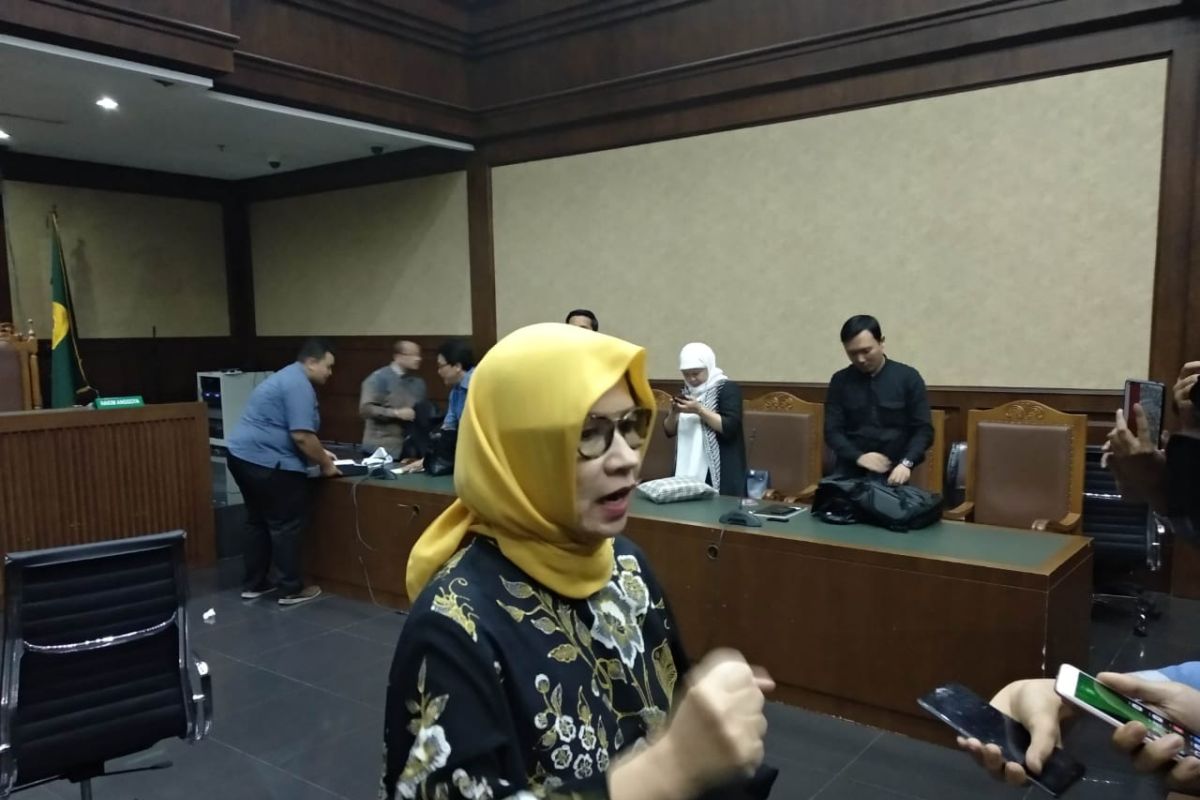 MA lepaskan Karen Agustiawan dari semua tuntutan hukum