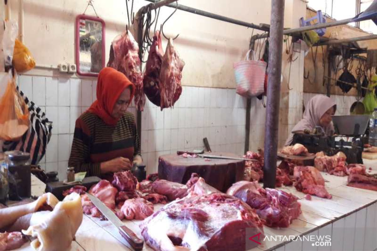 Turun, harga daging di Temanggung pasca-Lebaran
