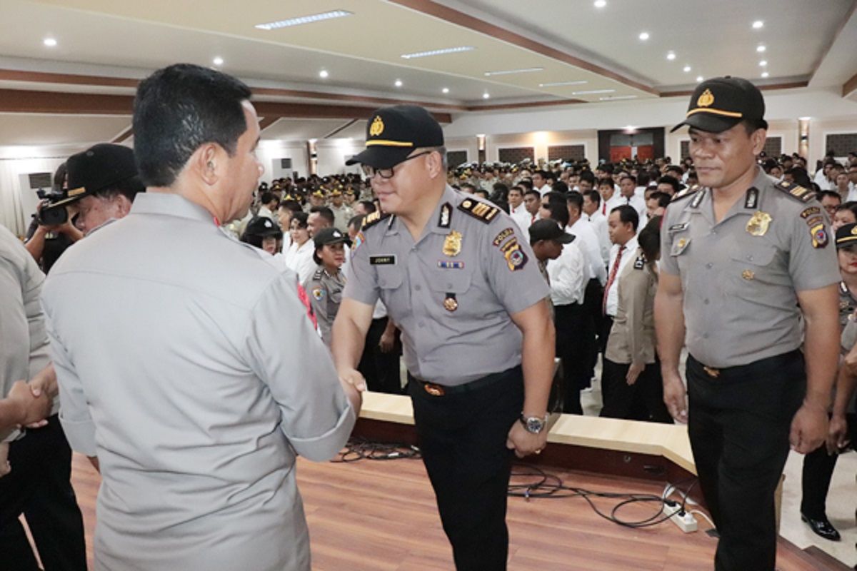 Kapolda Sulut ingatkan personel tetap semangat dalam bertugas