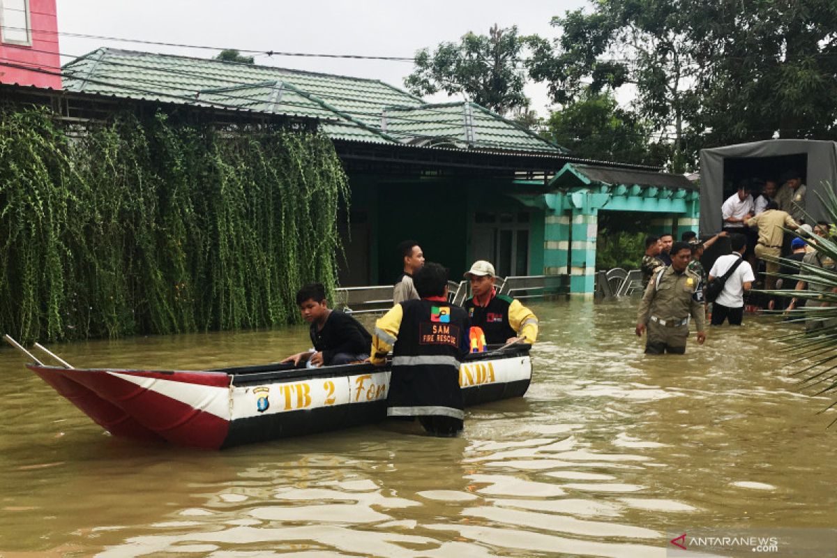 DPRD Kaltim ingatkan masyarakat waspadai penyakit saat banjir