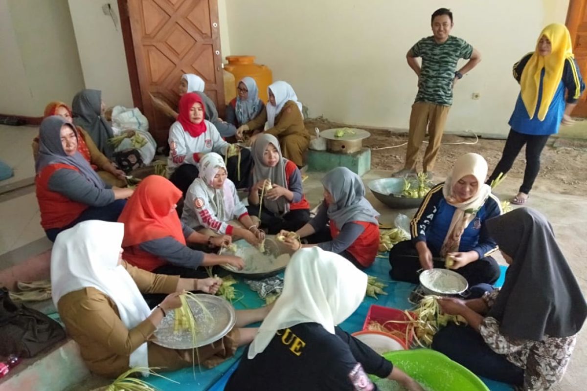Gorontalo Utara pusat tradisi Lebaran Ketupat 2019