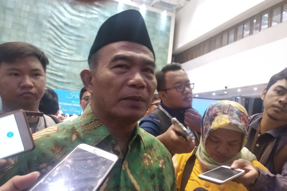 Mendikbud: penataan guru tidak usah buat gelisah