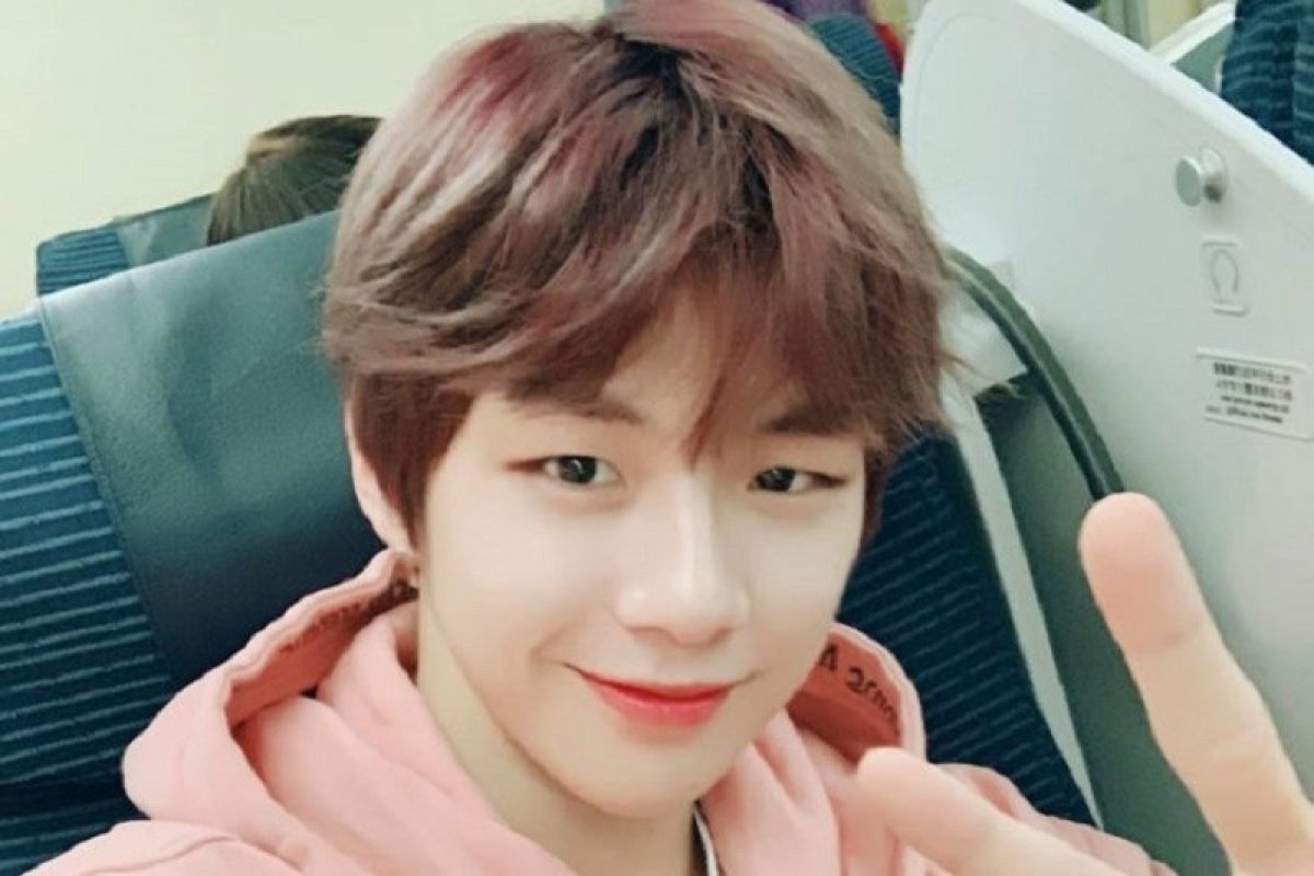 Bersama agensi baru, Kang Daniel kembali jadi penyanyi solo