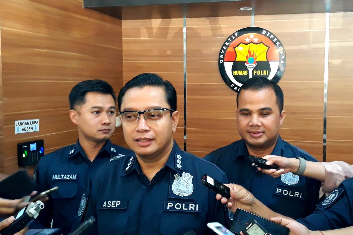 Polisi: enam orang terduga teroris Kalteng dan Bekasi lari dari Aceh