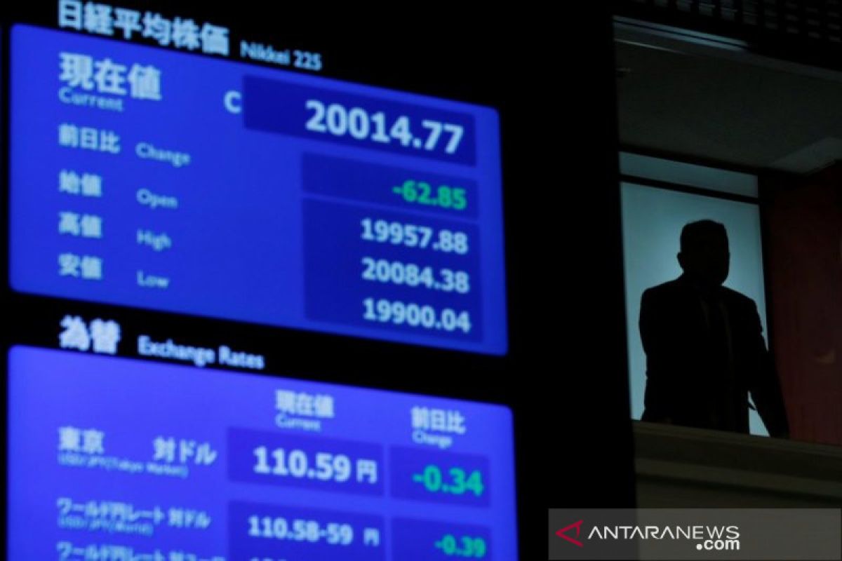 Saham Tokyo dibuka lebih tinggi pasca rekor penutupan Wall Street