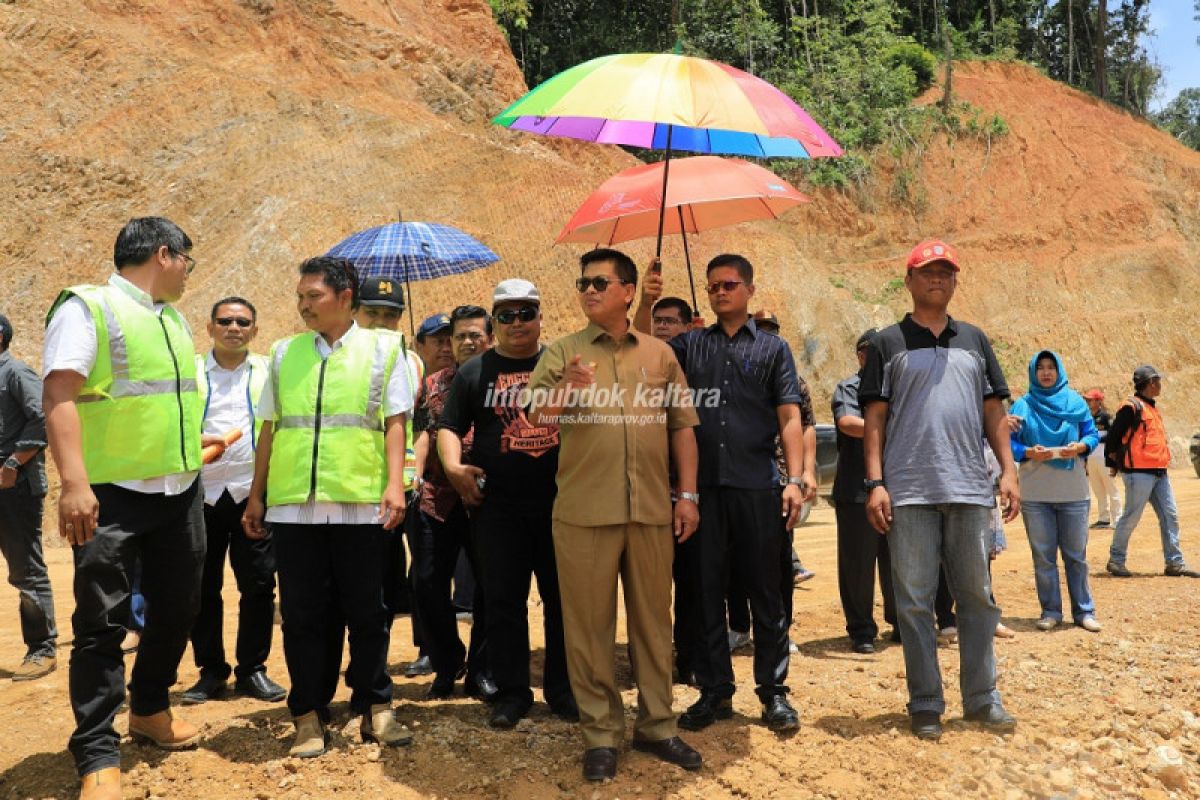 Jalan Malinau -- Krayan Tinggal 15 Persen Lagi Terhubung