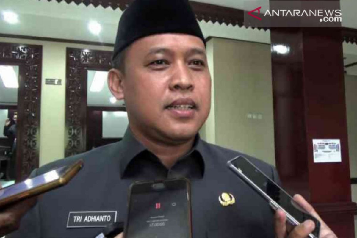 Wakil Wali Kota Bekasi unggul sementara pada survei Pilkada 2024