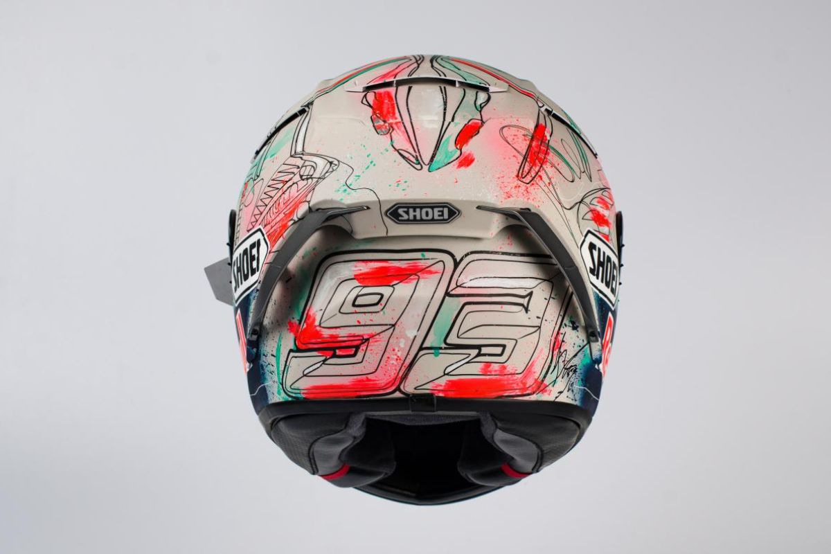 Marquez kenakan helm edisi spesial di Catalunya