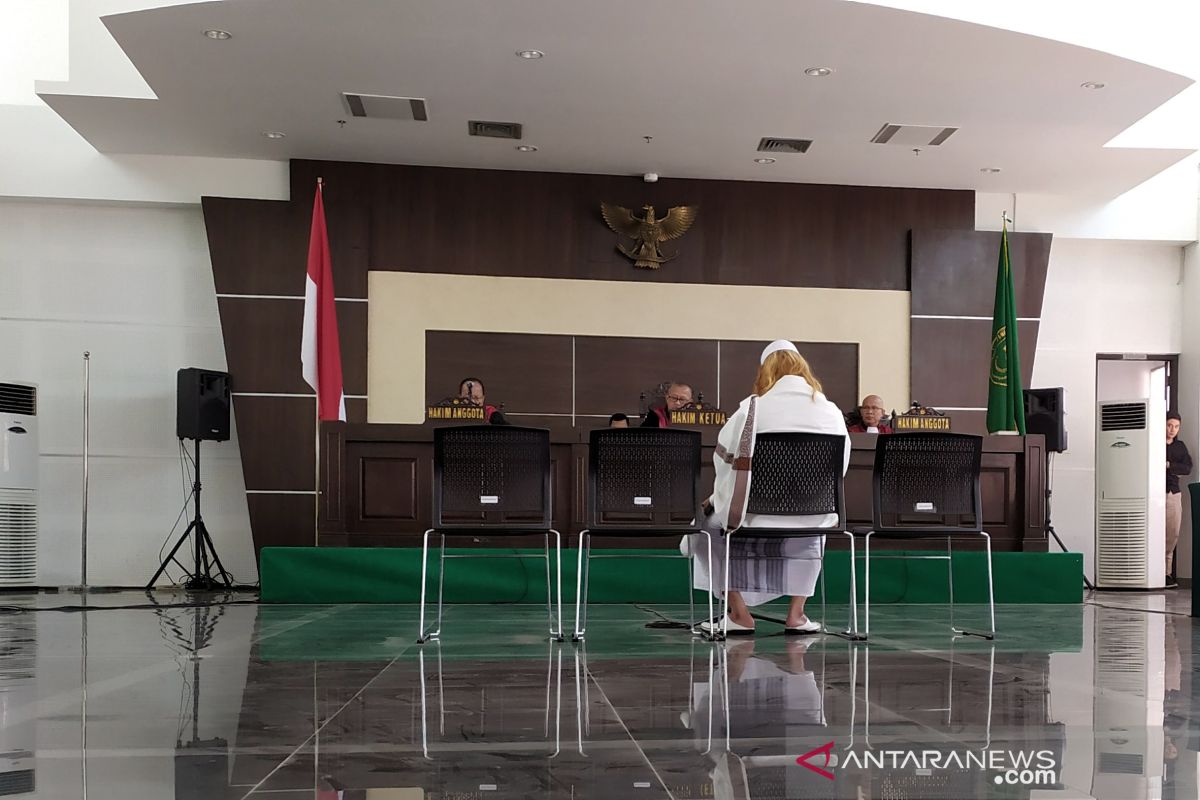 Sederet tokoh publik pesakitan hirup udara bebas sepanjang 2020