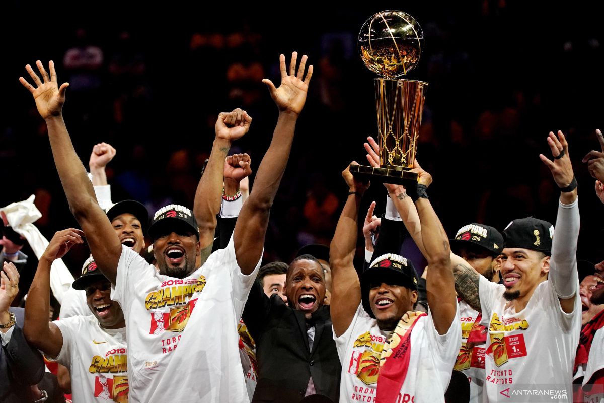 Toronto Raptors menangi gim keenam untuk amankan gelar juara NBA