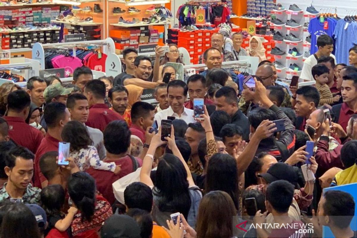 Presiden Jokowi dan Jan Ethes hebohkan Trans Studio Mall Denpasar