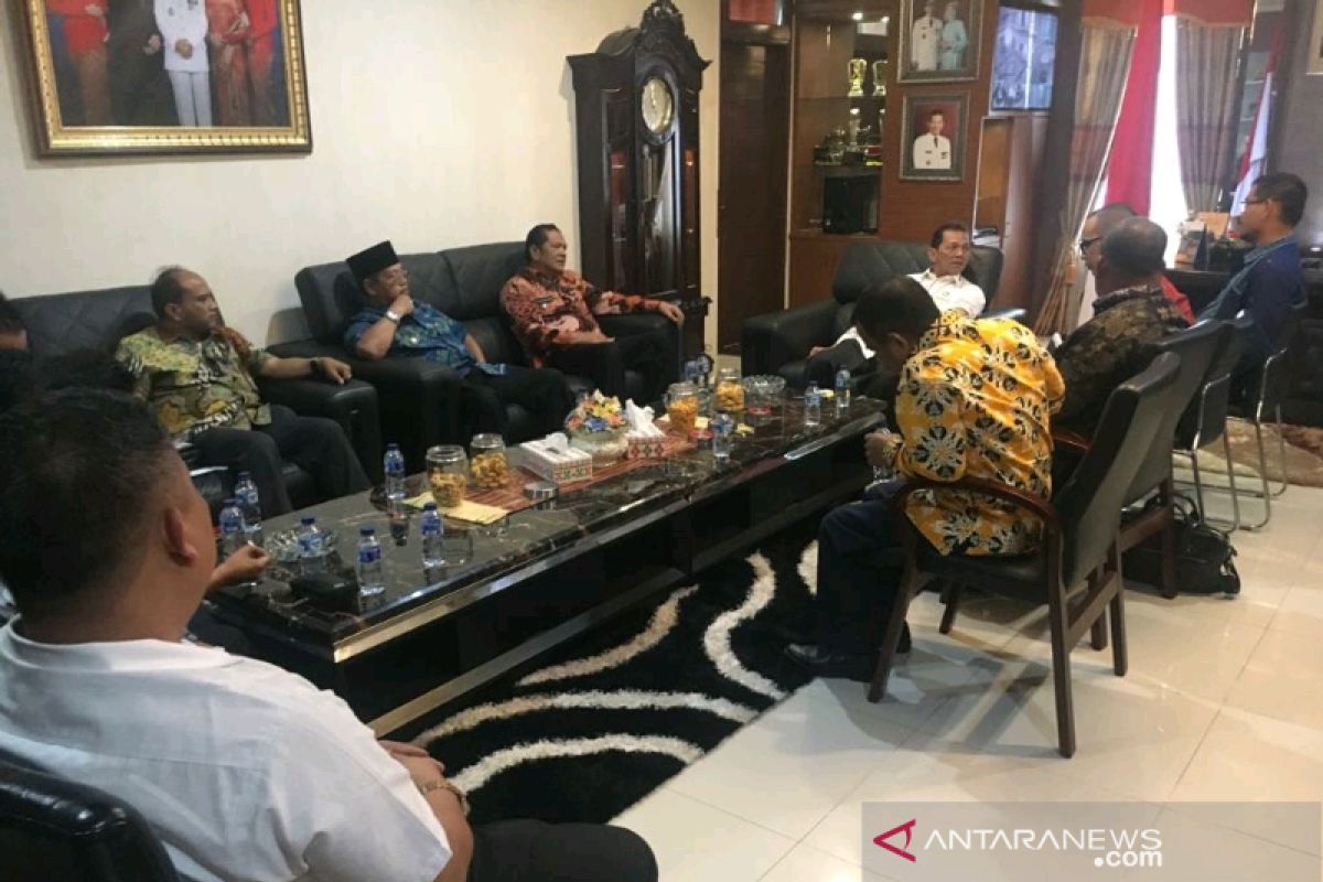 Wali Kota Padangsidimpuan temui Bupati Tapsel terkait pelepasan aset