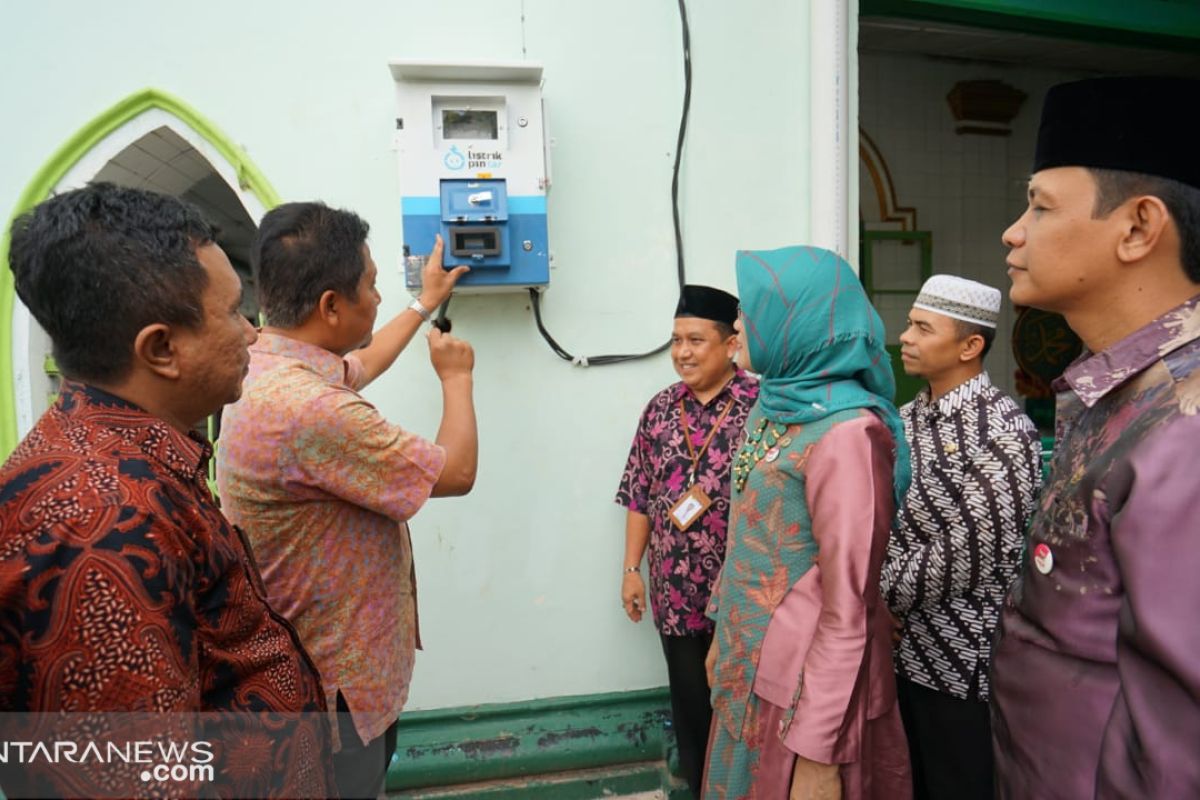 382 Masjid Kota Padang naik daya gratis dari PLN, manfaat promo gemerlap lebaran