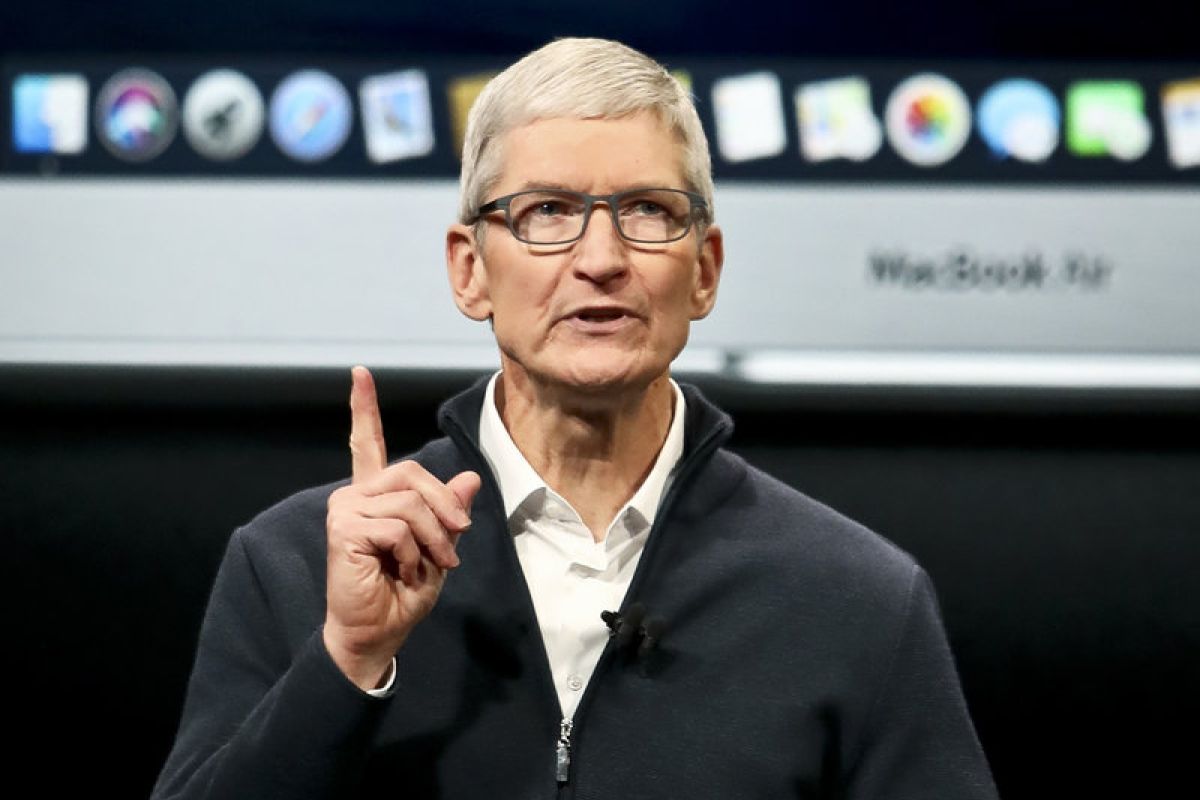 Trump bertemu CEO Apple saat perselisihan dengan China meningkat