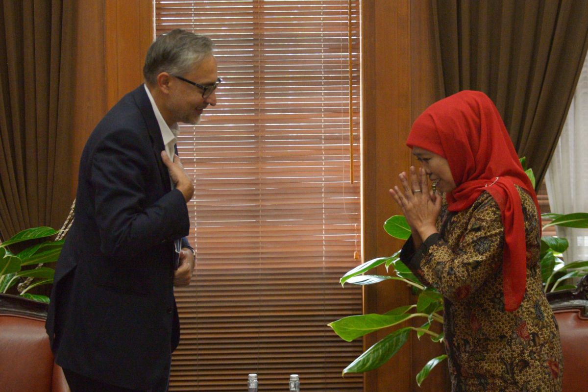 Akhiri masa jabatan, Dubes Inggris Moazzam Malik berpamitan di Surabaya (Video)