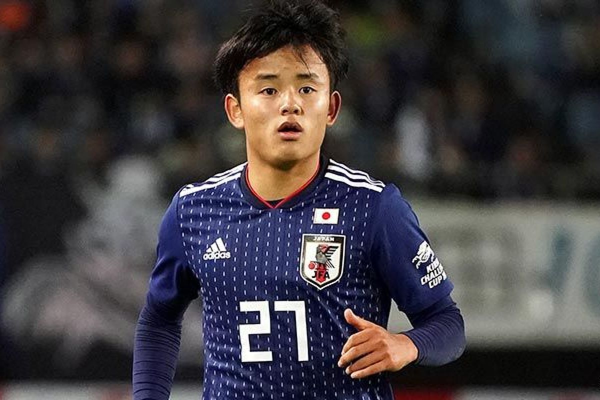 Madrid resmi gaet pemain Jepang Kubo