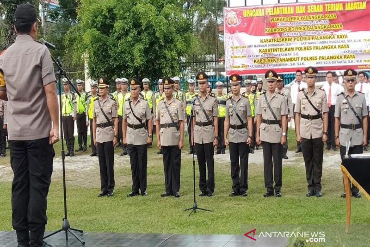 Sejumlah pejabat di Polres Palangka Raya berganti