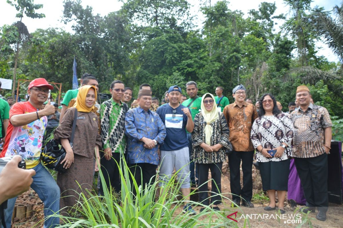 Bupati Hamim minta agrowisata pertanian terpadu dikembangkan