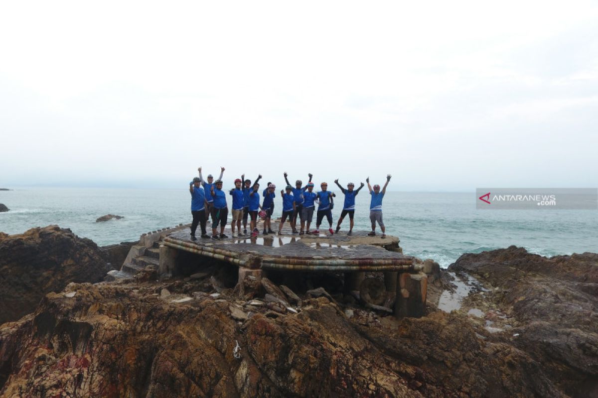 KAI Divre IV lakukan "gowes" jelajah wisata pantai