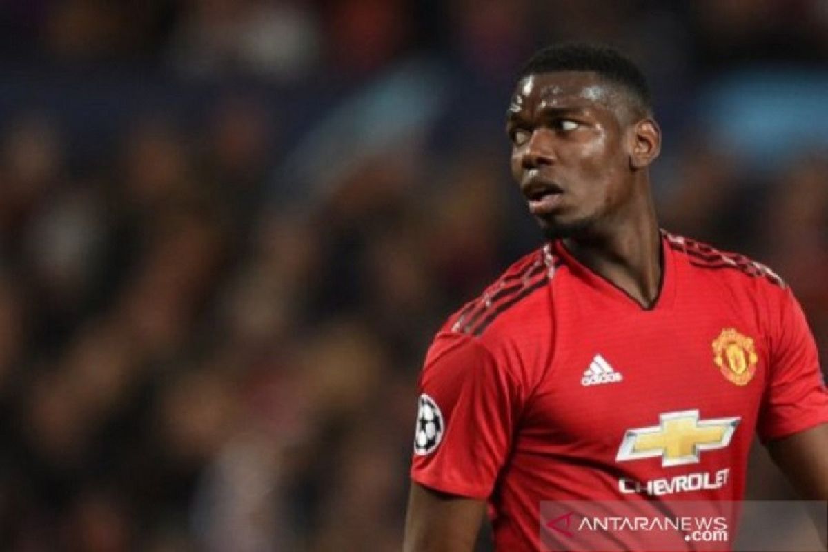 Manchester United "keukeuh" pertahankan Paul Pogba