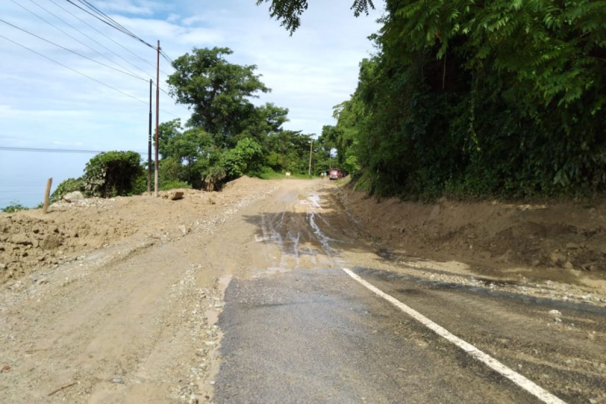 Trans Sulawesi Palu-Gorontalo-Manado pulih kembali