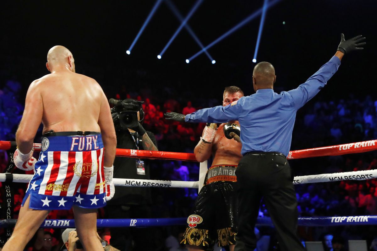 Duel Tyson Fury vs Wilder kemungkinan tertunda lagi