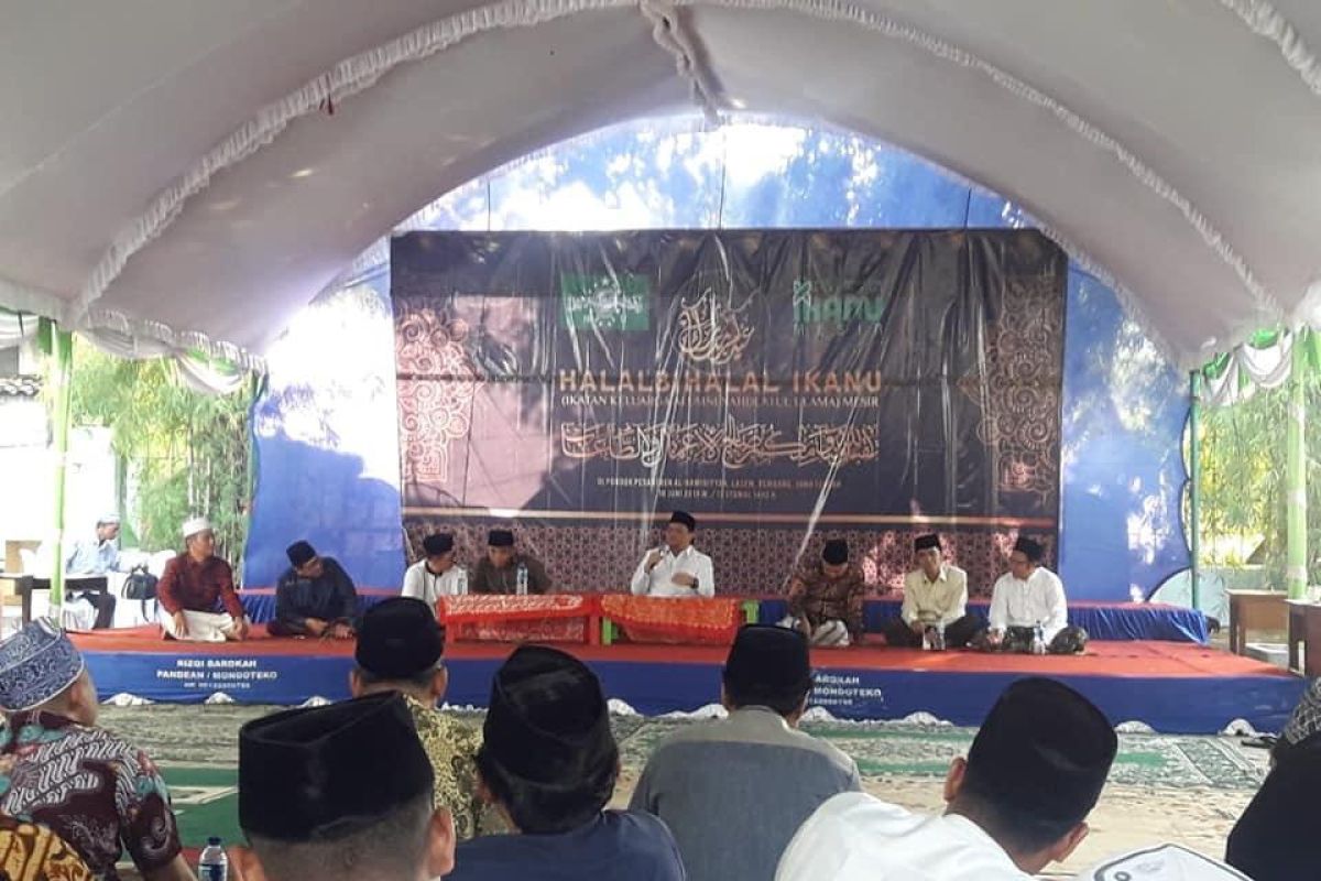 Alumni NU pertanyakan tidak sah shalat di "masjid illuminati"