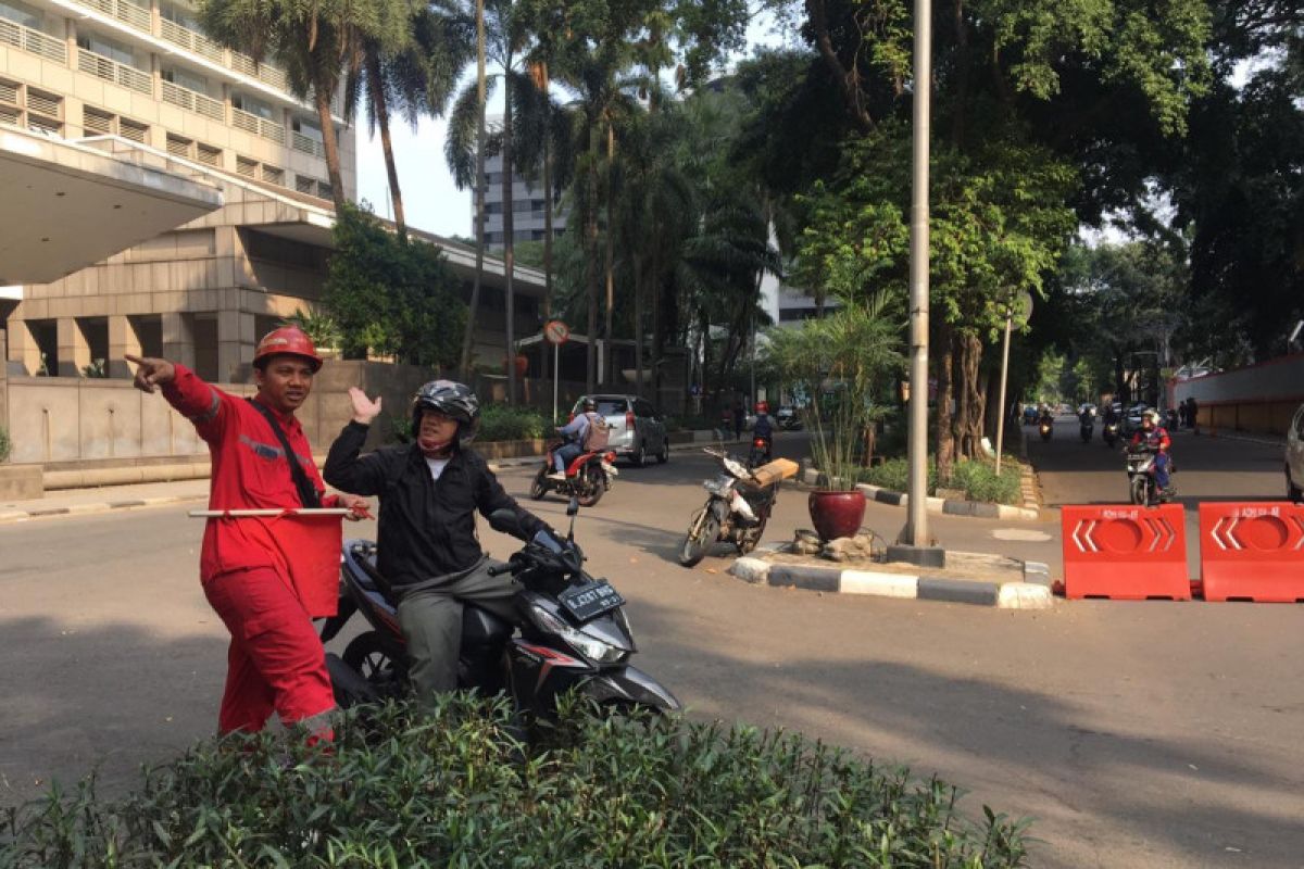 Pembangunan LRT, lalu lintas Jalan Setia Budi Tengah dialihkan