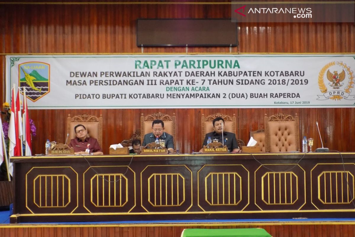 Pemkab Kotabaru mengajukan dua Raperda