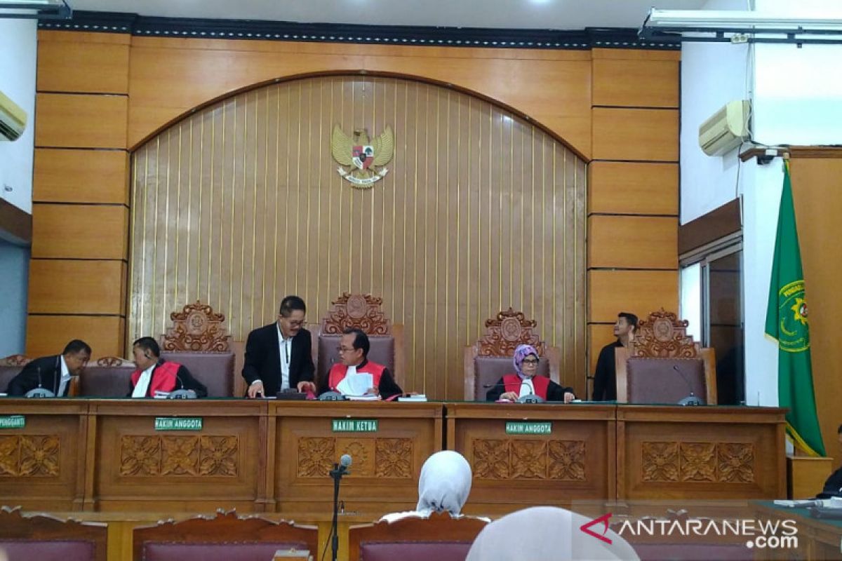 Hari ini Ratna Sarumpaet menjalani sidang pembelaan di PN Jaksel