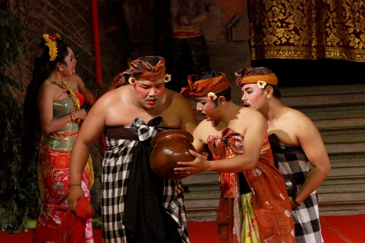 Duta Kota Denpasar sajikan Drama Gong kisah cinta Raden Bayu Sanjaya