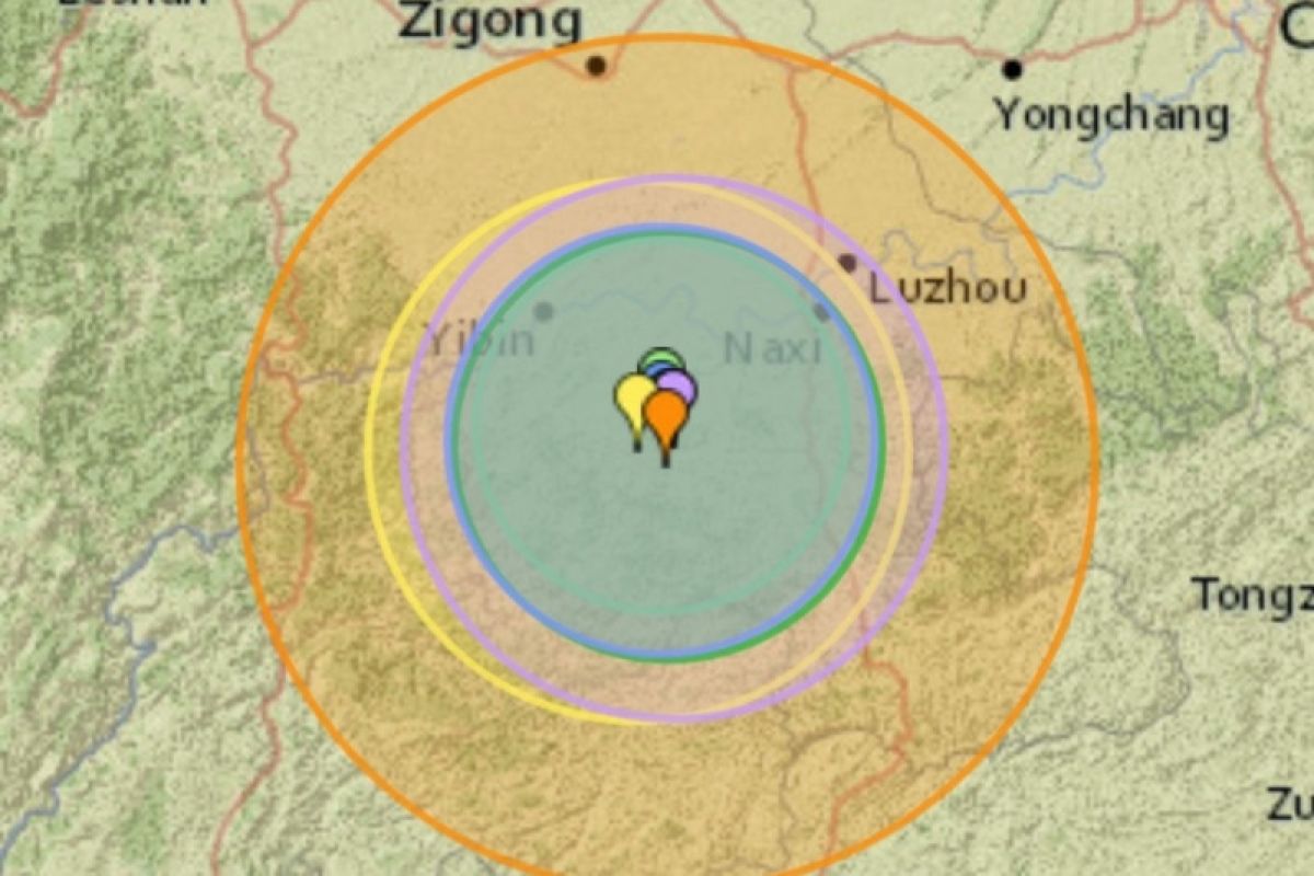 Gempa magnitudo 6,4  di Xinjiang menewaskan seorang warga