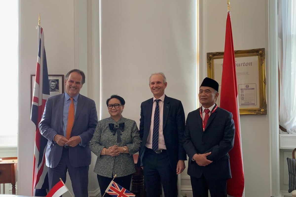 Indonesia-Inggris  komitmen kemitraan strategis