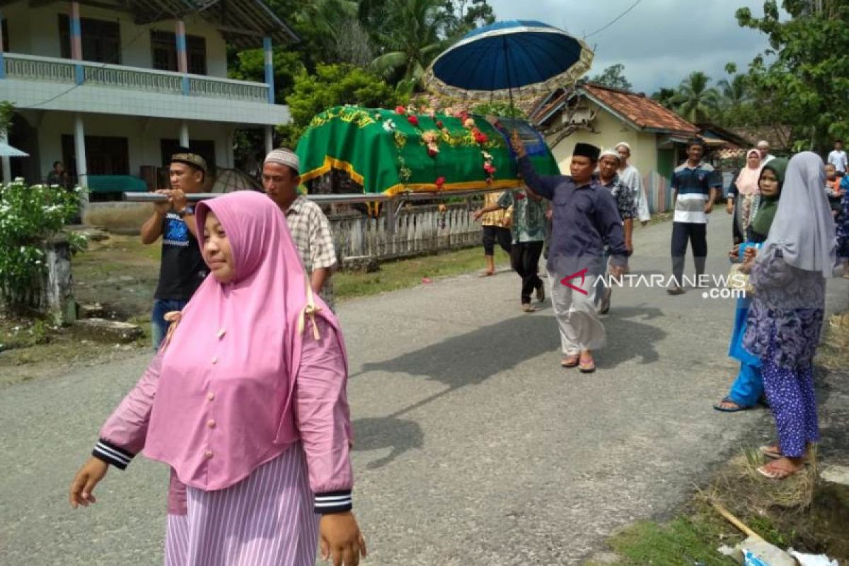 Seorang petani karet tewas mengenaskan diduga diterkam harimau