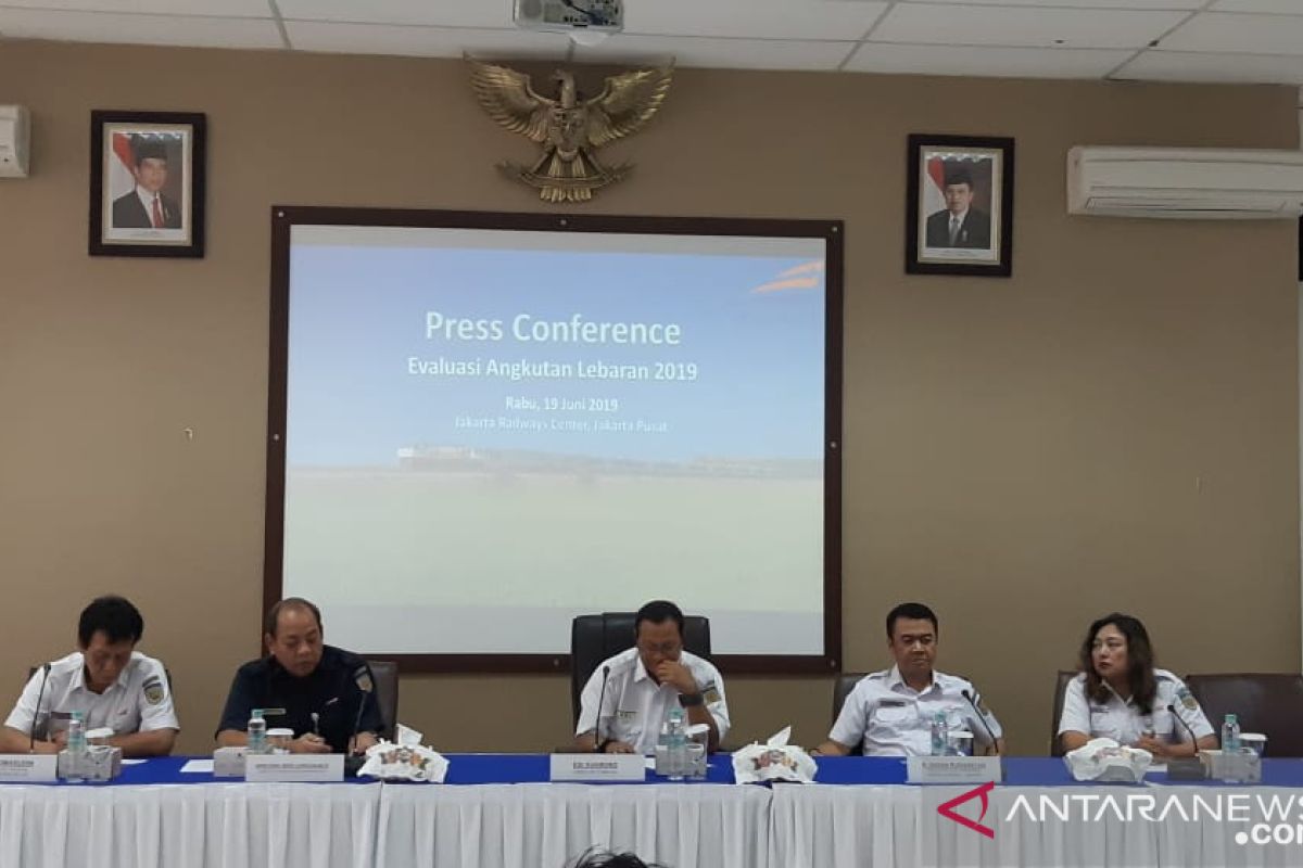 Keterisian KA Luxury tembus 106,4 persen selama Lebaran 2019