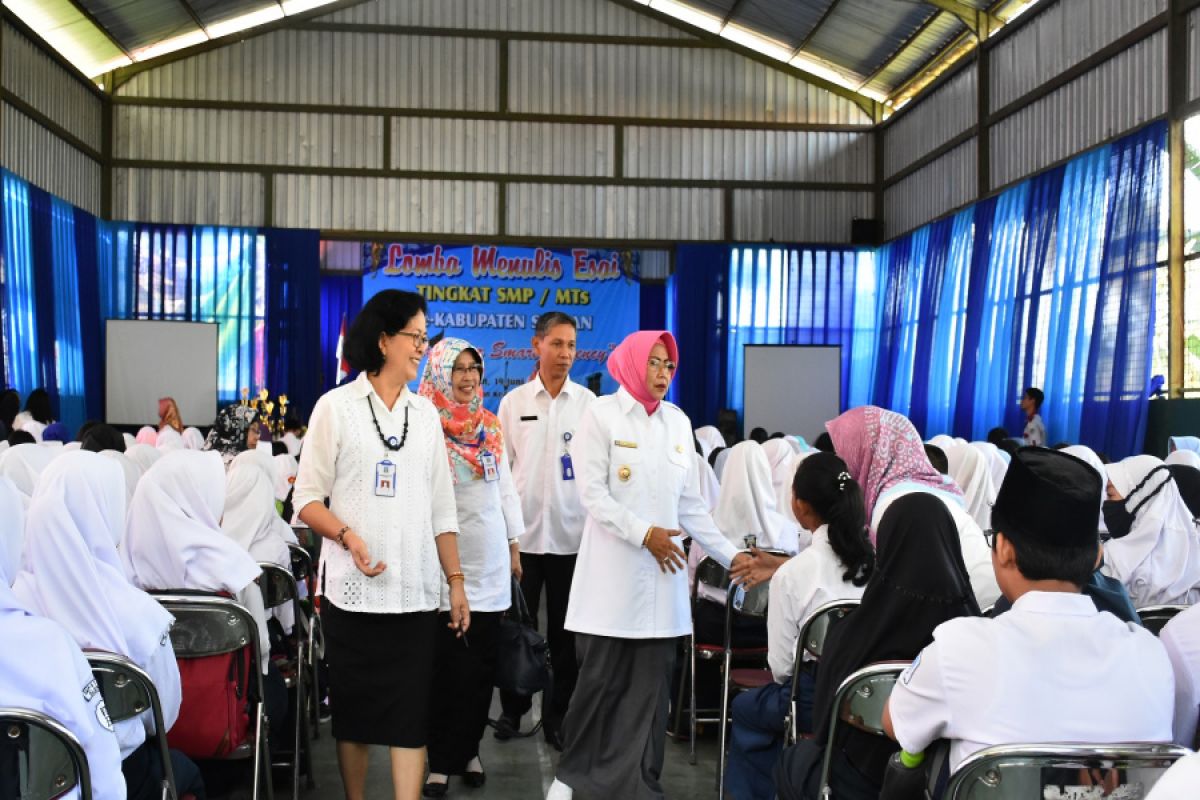 Ratusan pelajar Sleman mengikuti lomba menulis esai tingkat SMP/MTs