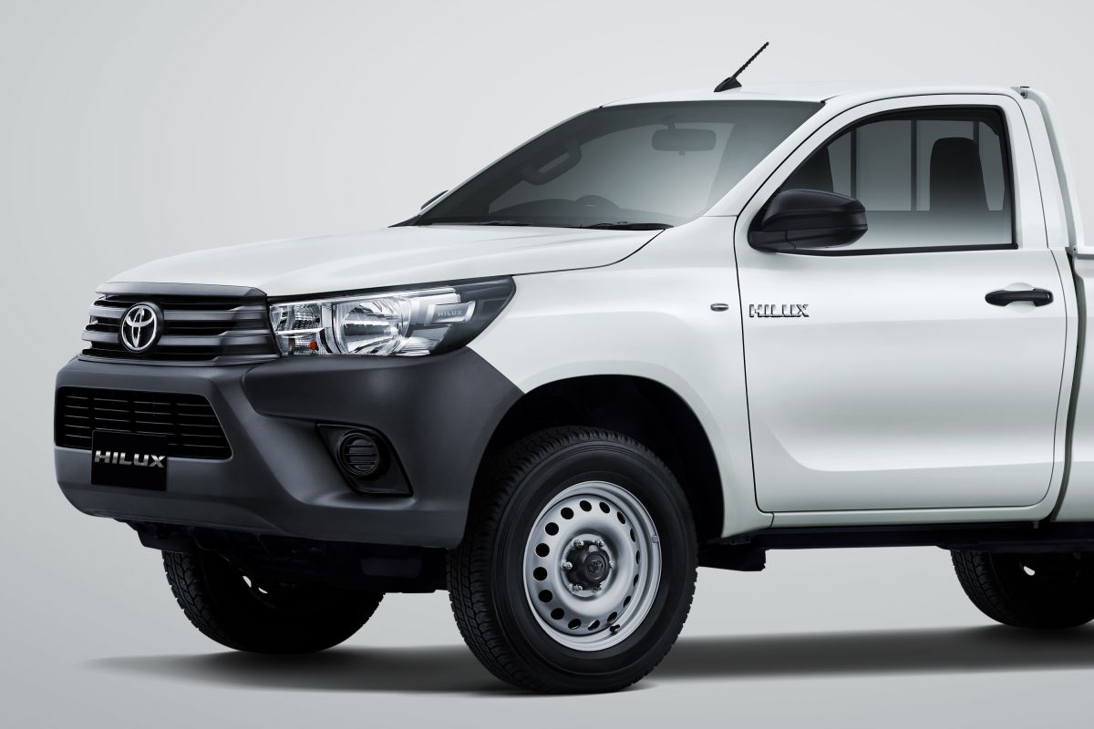 Toyota New Hilux Single Cabin Diesel jagokan mesin baru, begini keuntungannya