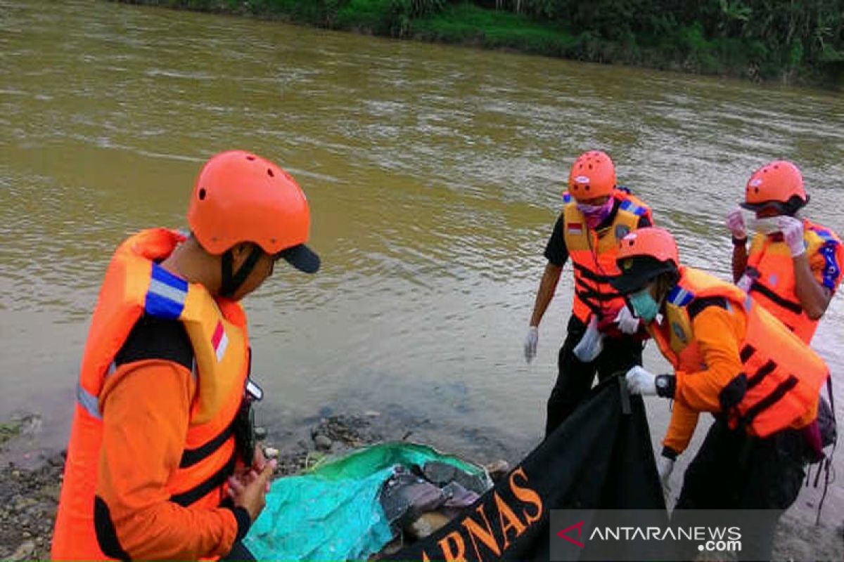 Korban tenggelam di Pantai Baru Bantul ditemukan di Pantai Trisik