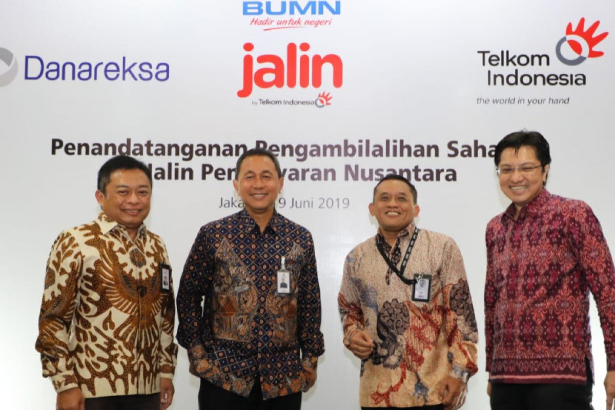 Danareksa akuisisi saham mayoritas anak usaha Telkom