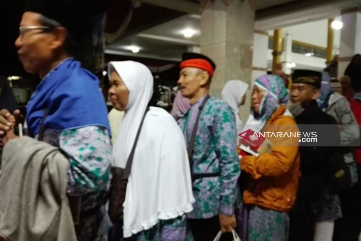 318 calon haji asal Ngawi lunasi BPIH