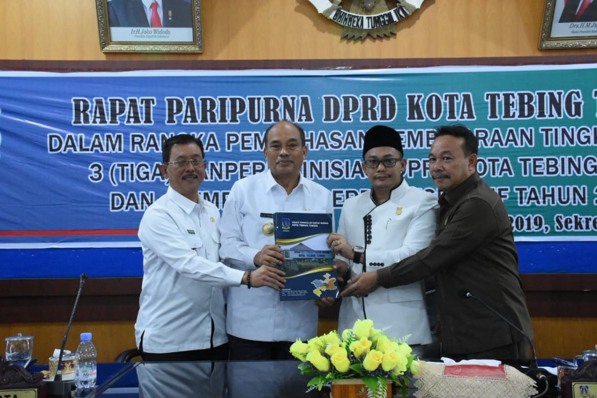 DPRD Tebing Tinggi setujui 6 ranperda menjadi perda