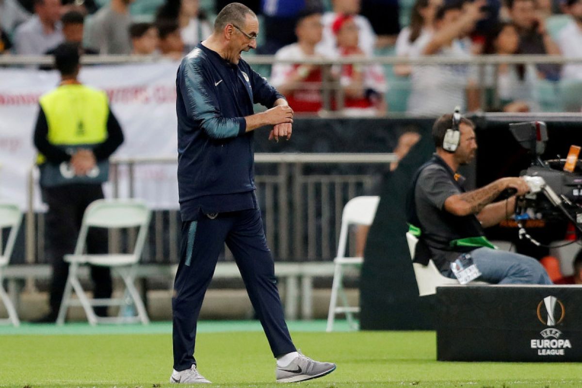 Sarri telah tiba di Turin