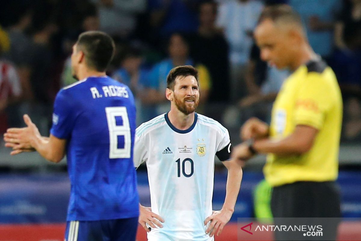 Argentina butuhkan gol penalti untuk dapat imbangi  Paraguay