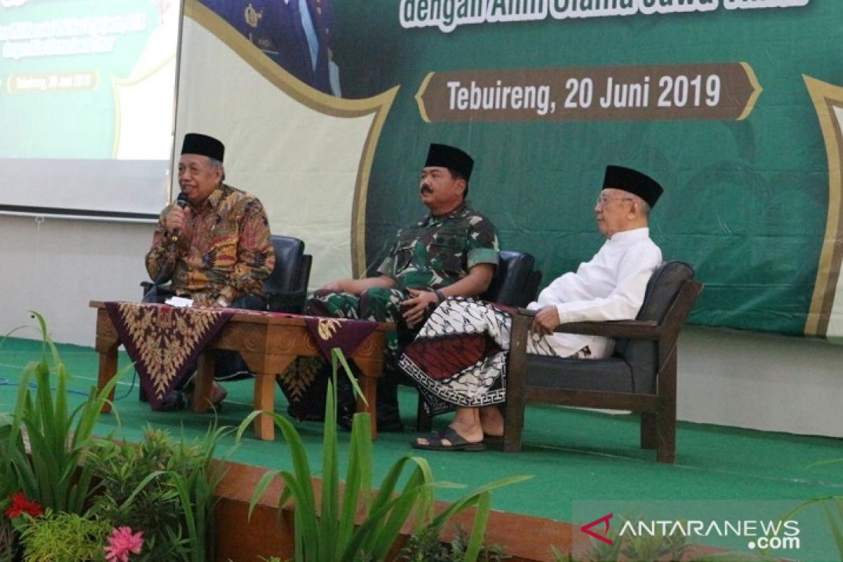 Panglima TNI paparkan penanganan kerusuhan 21-22 Mei kepada ulama Jatim