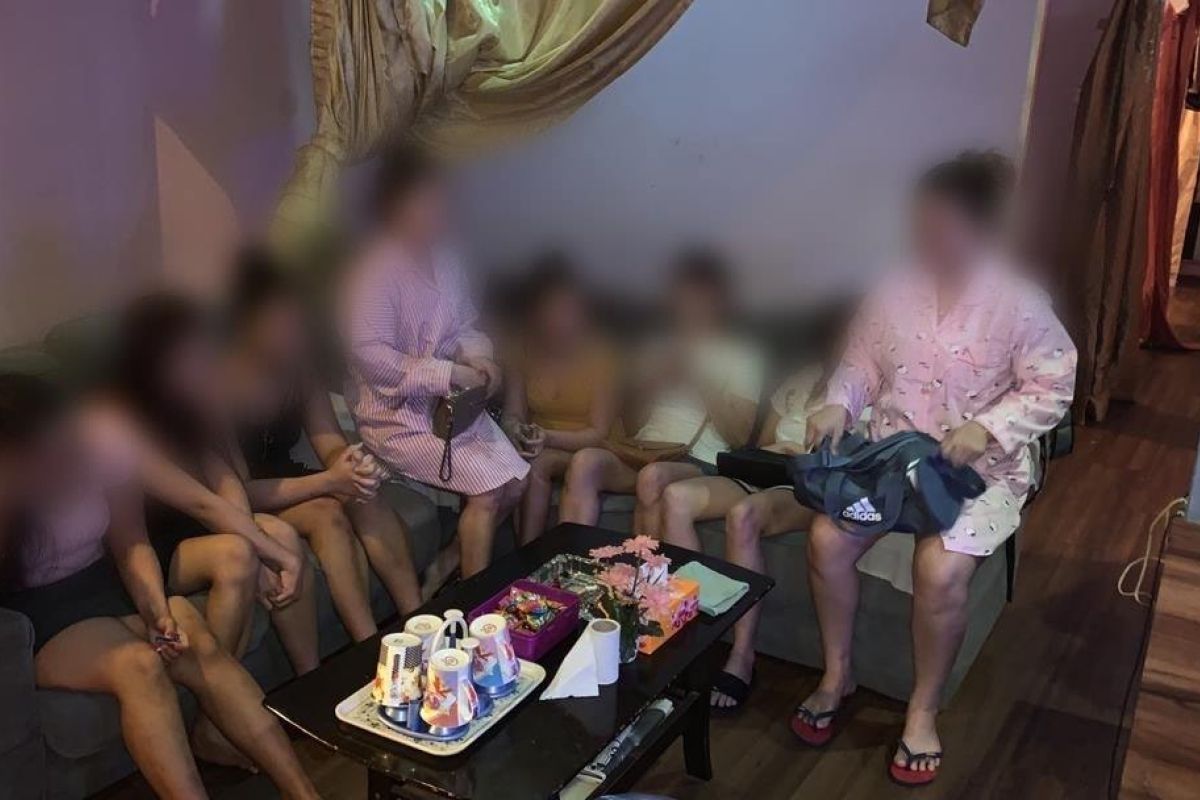 Imigrasi Malaysia gerebek tempat layanan seks