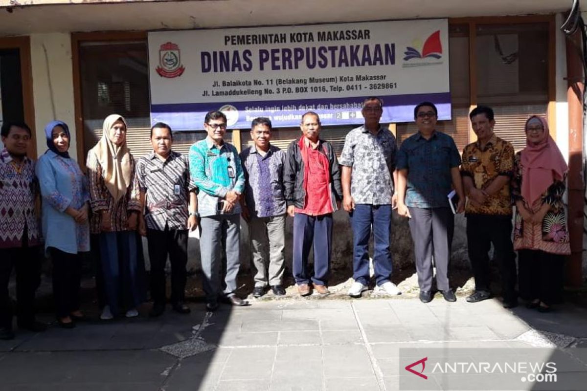 Dinas Perpustakaan Kaltim tertarik adopsi dongeng keliling Kota Makassar